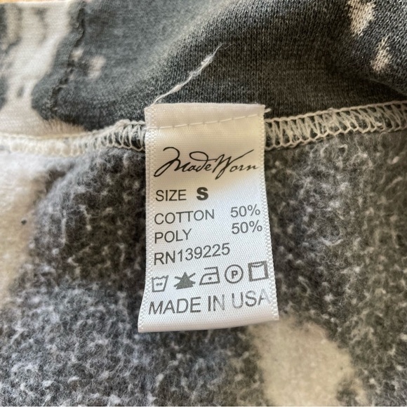 Madeworn Rolling Stones Voodoo Long Sleeve Distressed Tie Dye Sweatshirt EUC S - Picture 11 of 12